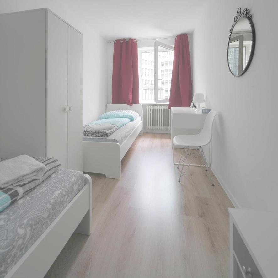 Schoenes Helles Zimmer Direkt In Frankfurt City Nr 301 Hotell Frankfurt am Main Eksteriør bilde